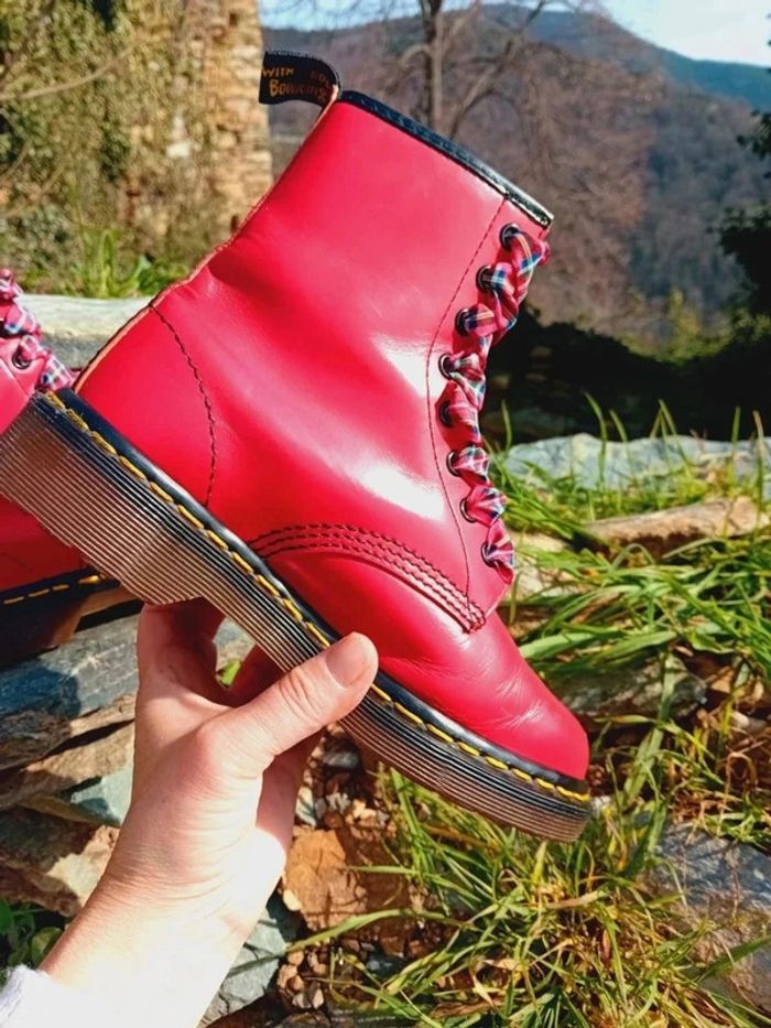 Dr. Martens Made in England 🇬🇧 rouge vintage lacets tartan uk3 36 - photo numéro 7