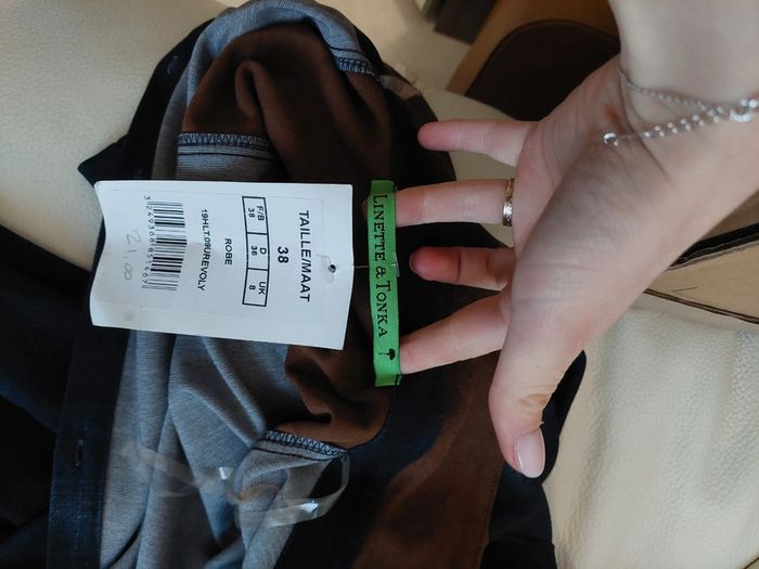 Robe femme neuve avec étiquette t38 - photo numéro 2