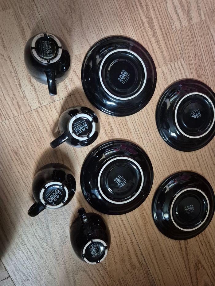 Lot de 4 petites Tasses et soucoupes - photo numéro 3