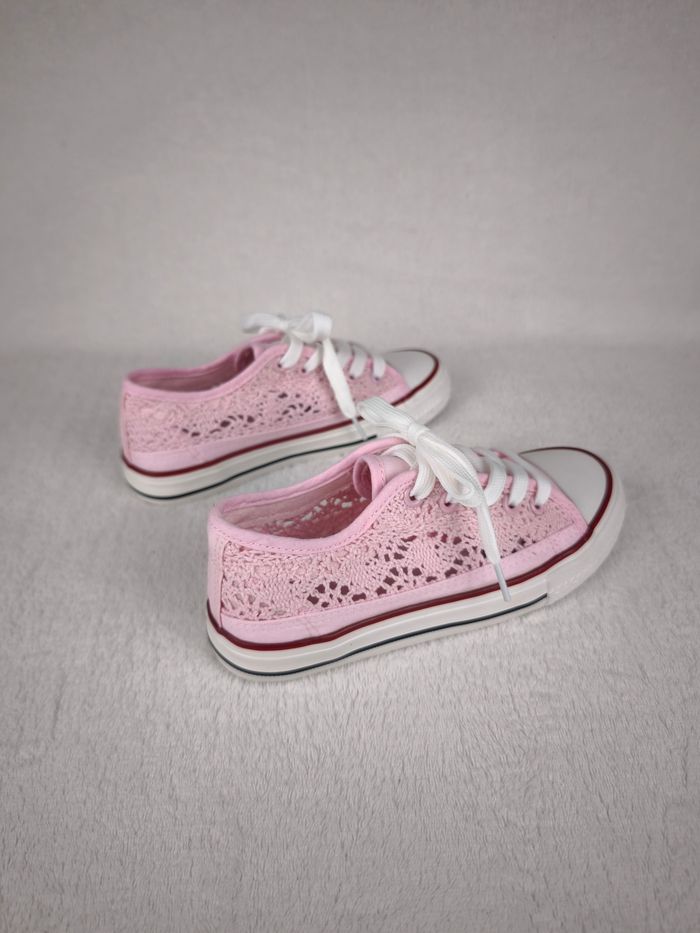 Sneakers rose et blanche crochet fille pointure 34 - photo numéro 5