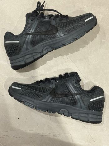 Nike Vomero 5
