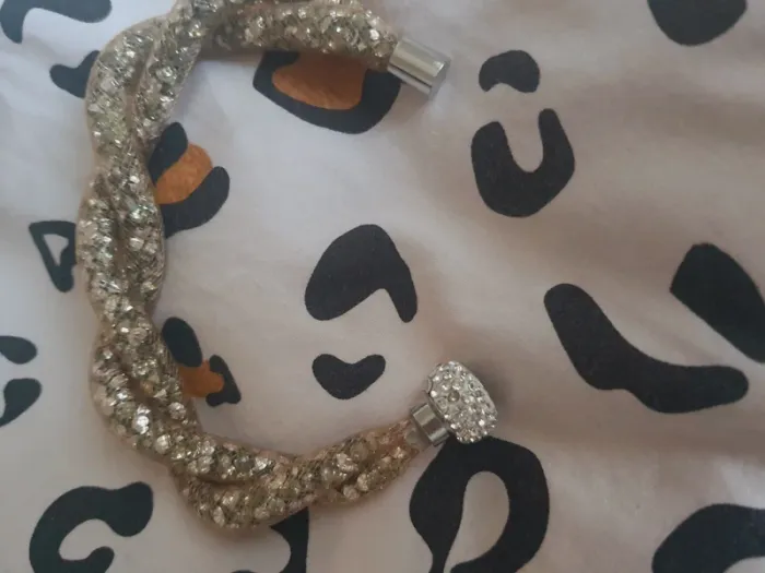 Bracelet strass neuf - photo numéro 3
