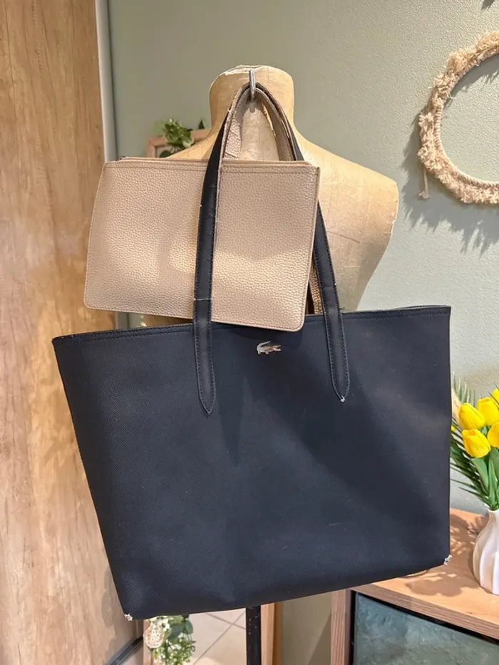 Joli sac pour la rentrée  Lacoste réversible avec pochette assortie beige - photo numéro 5