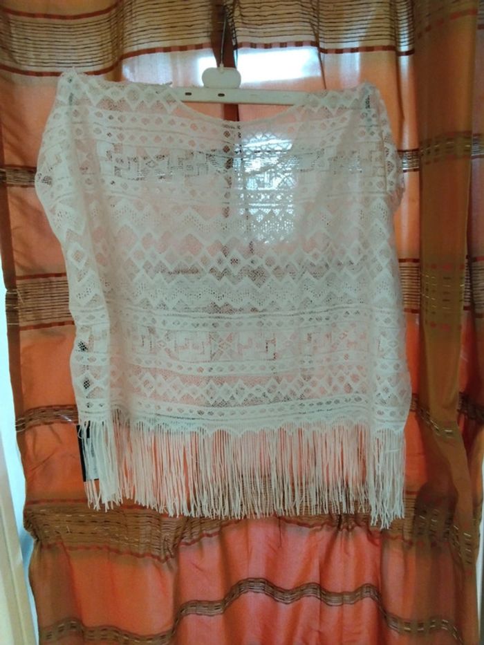 Poncho dentelle