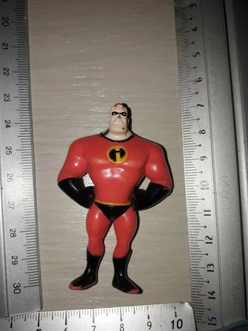 les indestructibles de Disney figurine