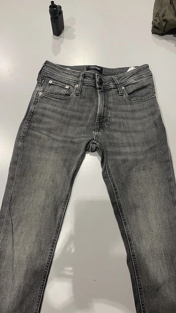 Jean skinny gris