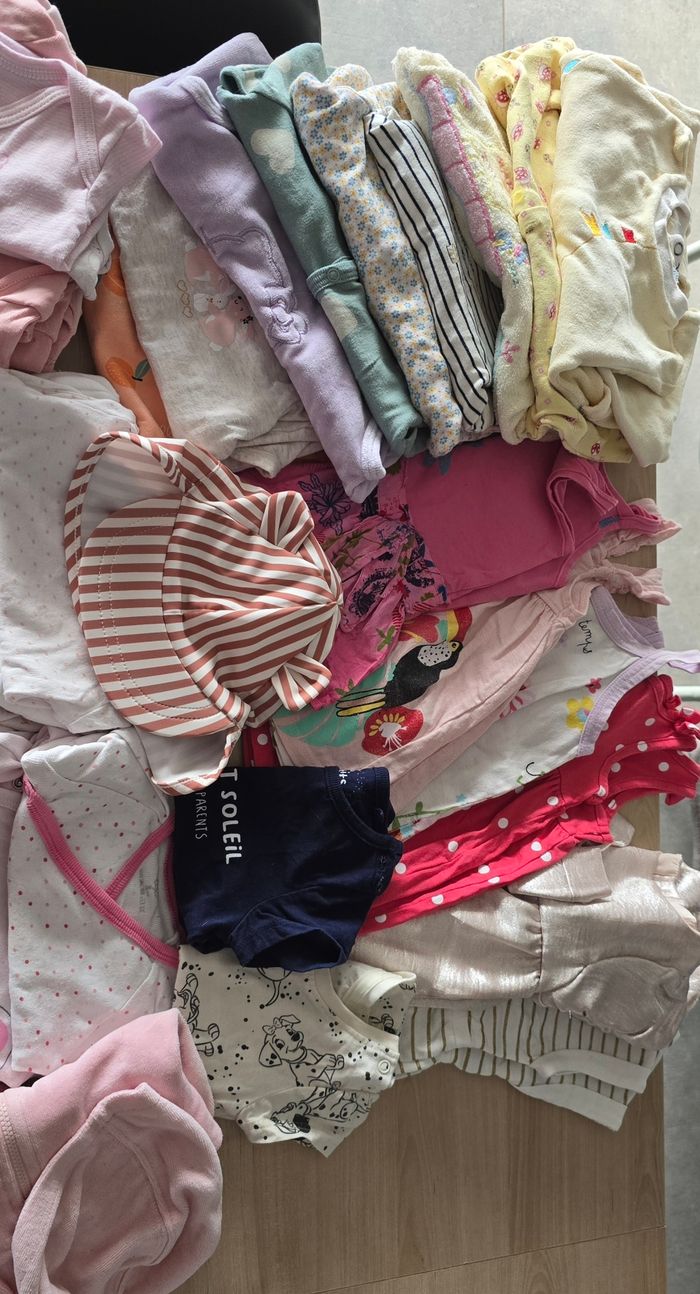 Lots vêtements bébé fille - photo numéro 3