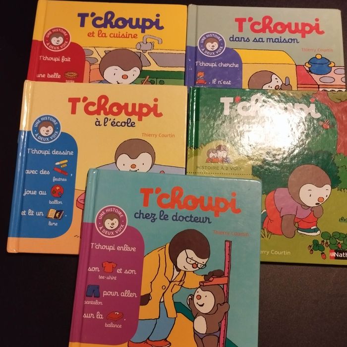 Livres Nathan enfants T'choupi une histoire a deux voix lot de 5