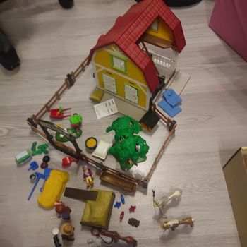 Playmobil 5222 ranch avec poneys complet