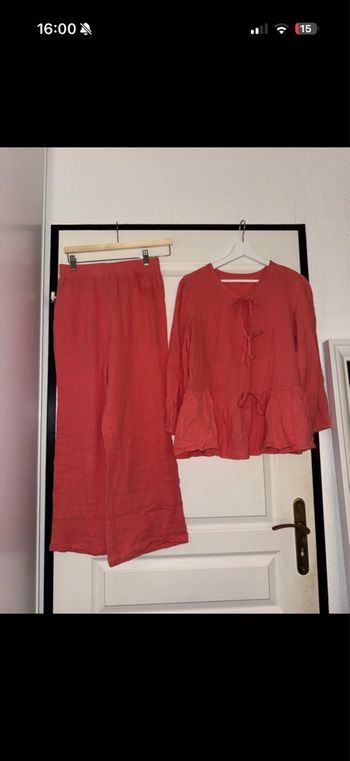 ensemble jamais porté 