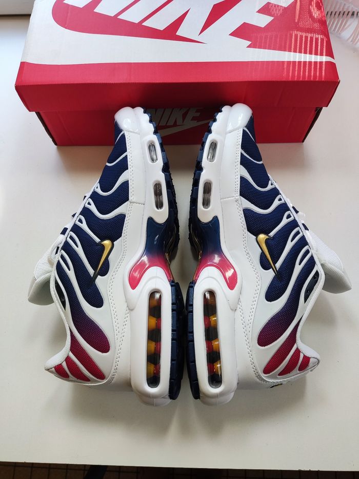 Baskets Nike Air max pkus TN PSG taille 44 - photo numéro 2