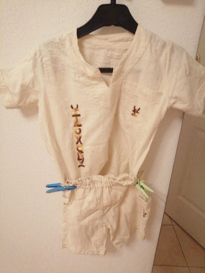 Ensemble traditionnel malgache