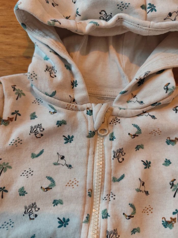 Sweat à capuche zippé à motifs taille 18mois - photo numéro 3