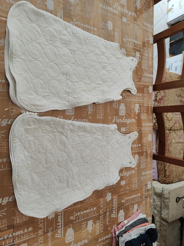 Lot de 2 gigoteuses blanches