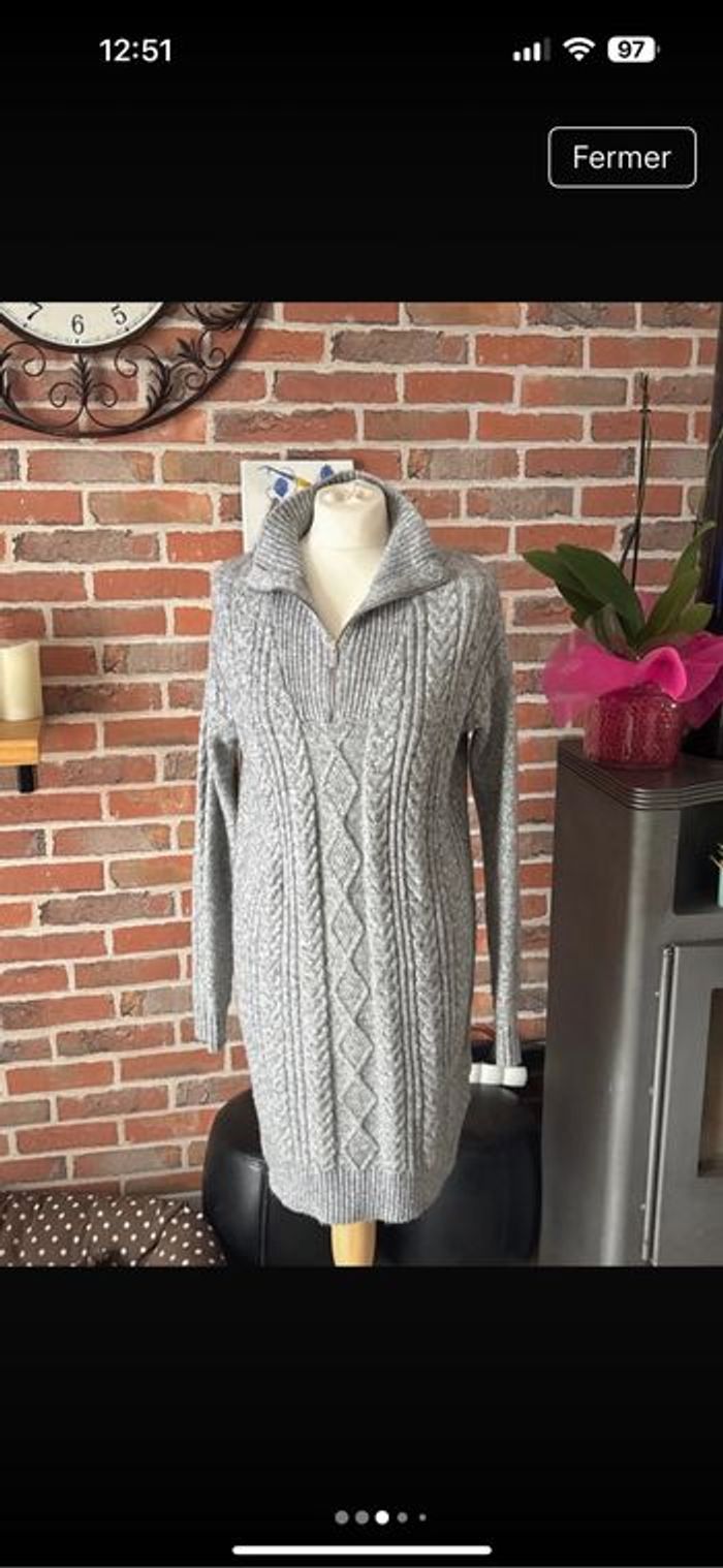 Robe pull Kiabi taille M grise
