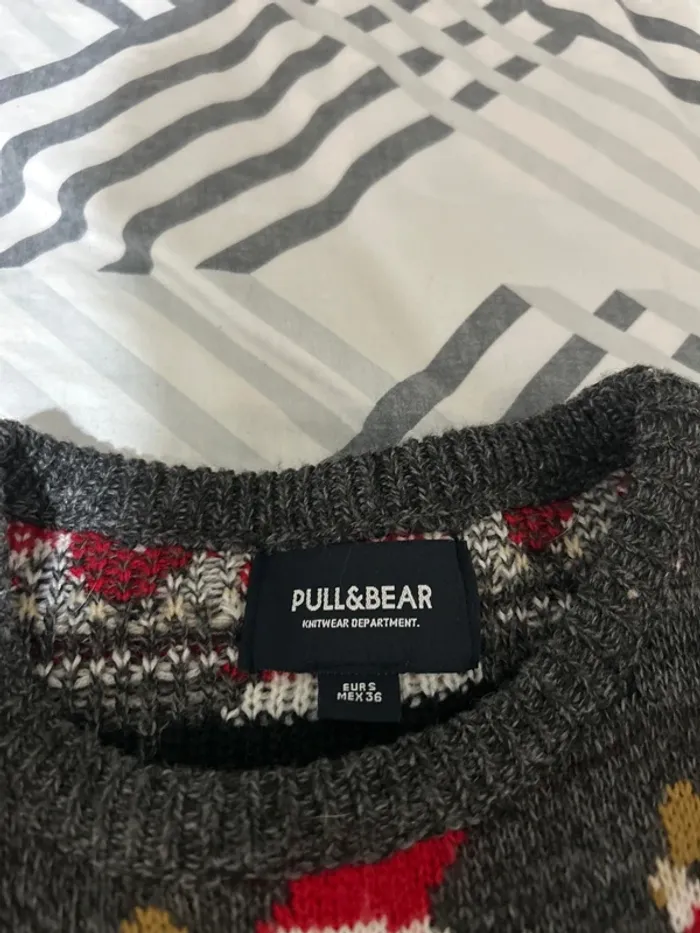 Pull de Noël Pull&Bear - photo numéro 3