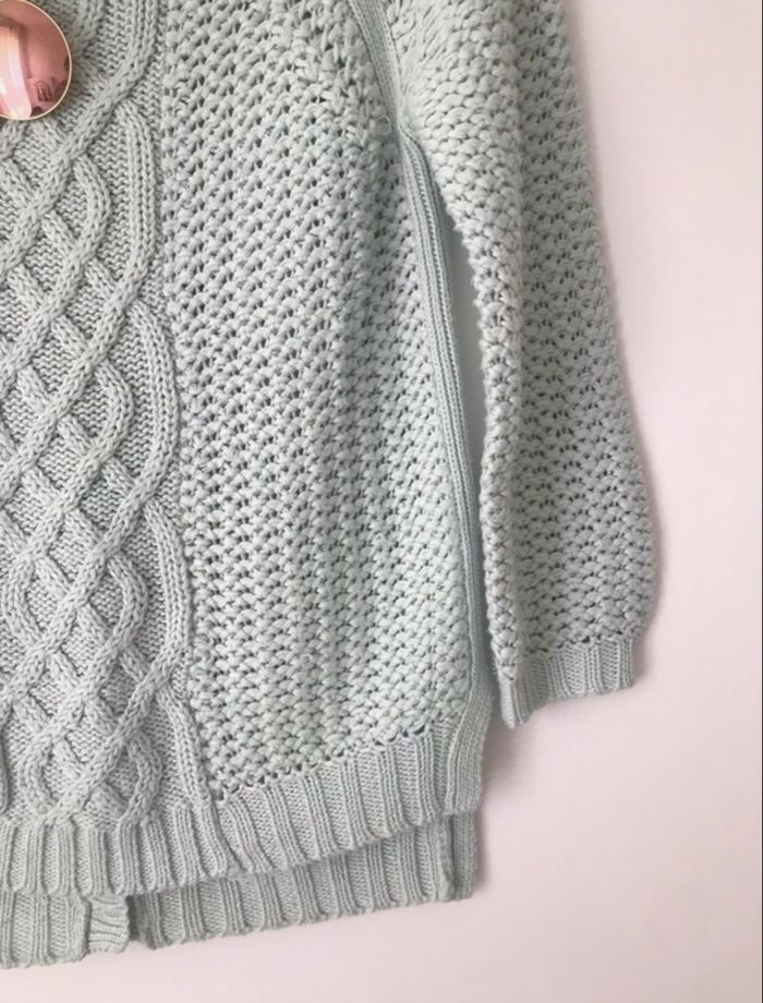 Pull Zara en parfait état. - photo numéro 2