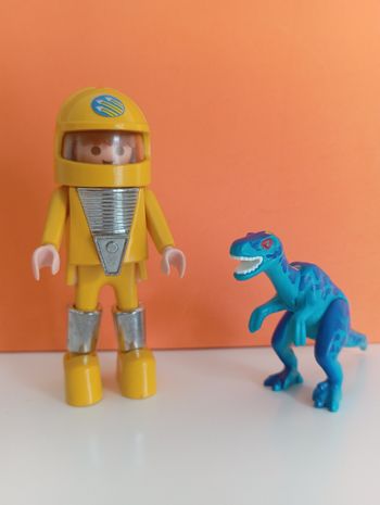 Playmobil vintage astronaute bebe dinosaure