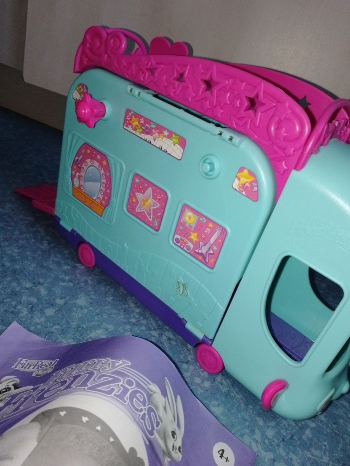 Tourbus musical avec 1 animal - photo numéro 3