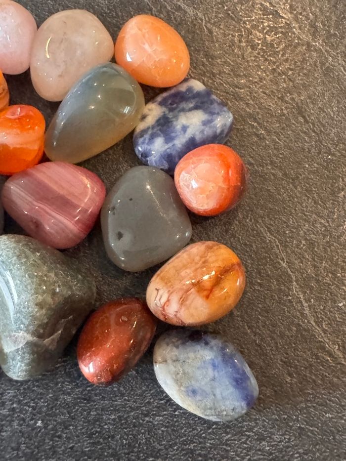 Lot 150 g pierres polies naturelles – minéraux (167 g avec cadeaux) - photo numéro 3