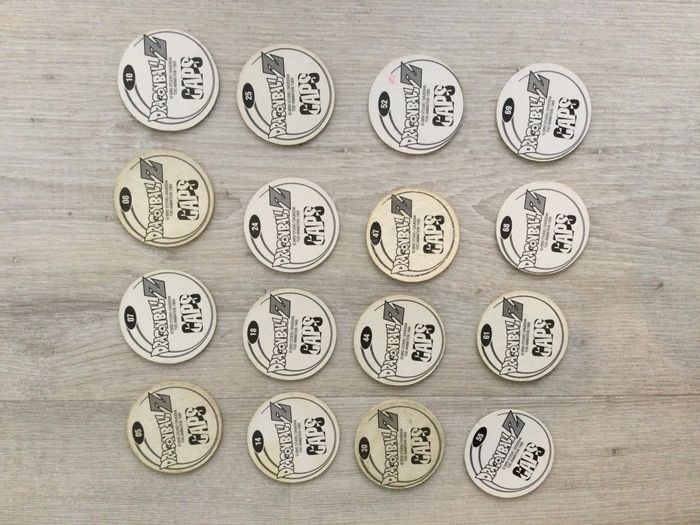 16 pogs dragon ball z - photo numéro 2