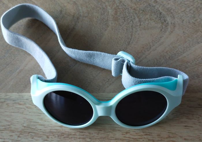 Lunettes de soleil bébé - photo numéro 2