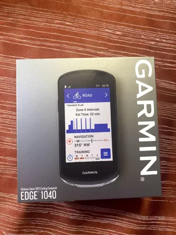 GAMIN_ Edge_ 1040.