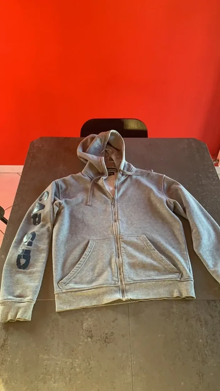 Sweat-shirt zippé ( Cap Sud )