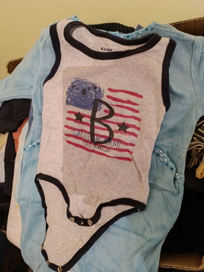 Lot de bodies - photo numéro 4