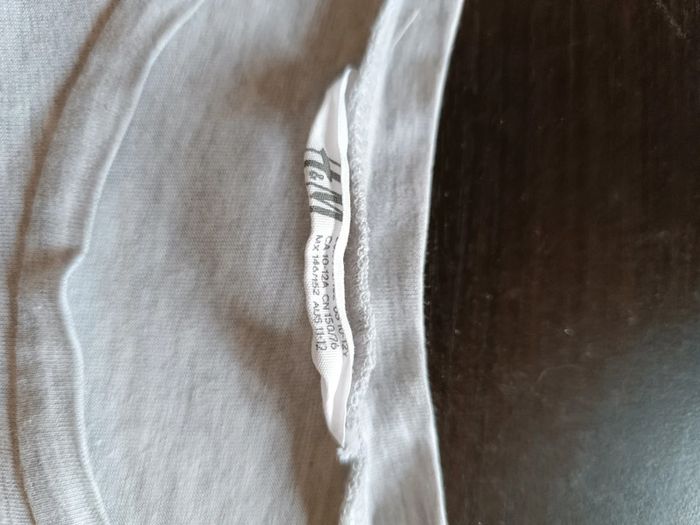 Tee shirt H&M - Taille 10/12 ANS - photo numéro 6