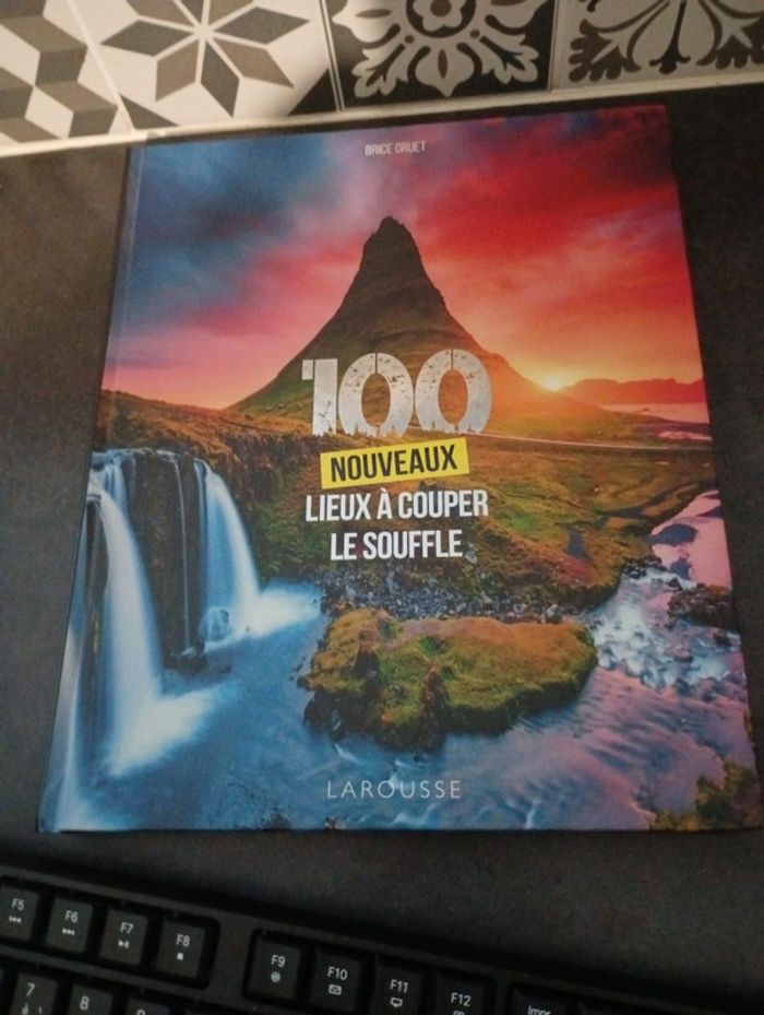 Livre Les nouveaux lieux a couper le souffle