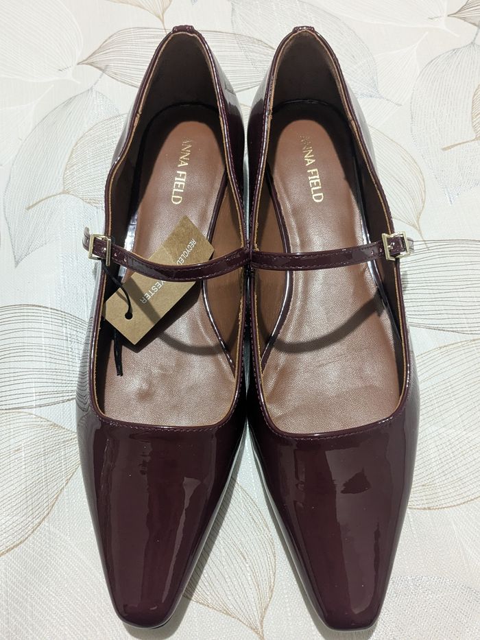 Magnifique paire d' escarpins Babies &Mary Jane Bordeaux, marque Anne Field. Taille 42 - photo numéro 5