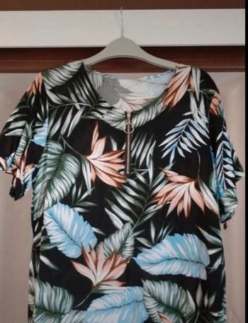 Robe tunique taille unique jusqu'à un 42. Neuve jamais portée