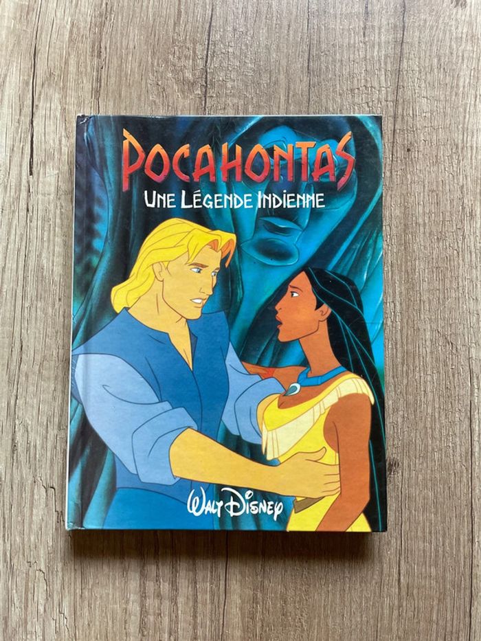 Livre Disney pocahontas
