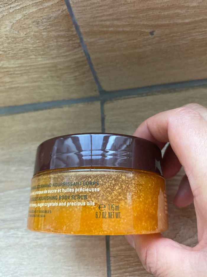 Gommage gourmand nourrissant corps - photo numéro 3