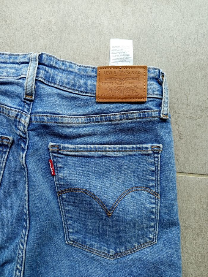 Pantalon jeans bleu Levi's 721 28 X 32 / 38 M - photo numéro 5