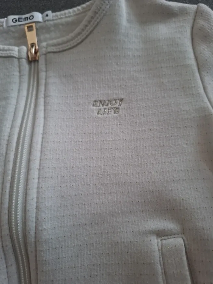 Veste 4 ans - photo numéro 2
