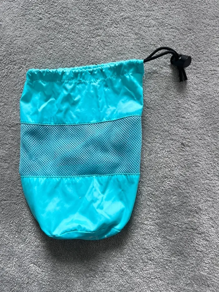 Blouson coupe vent imperméable - 7/8 ans - photo numéro 2