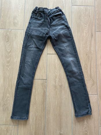 Lot de 4 jeans 12 ans