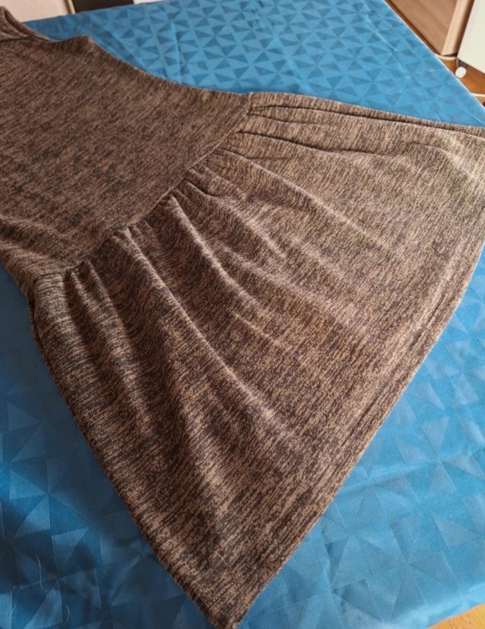 Robe Kiabi Neuve avec étiquette XS - photo numéro 3
