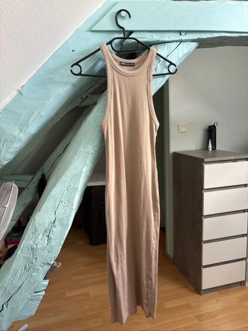 Robe moulante beige