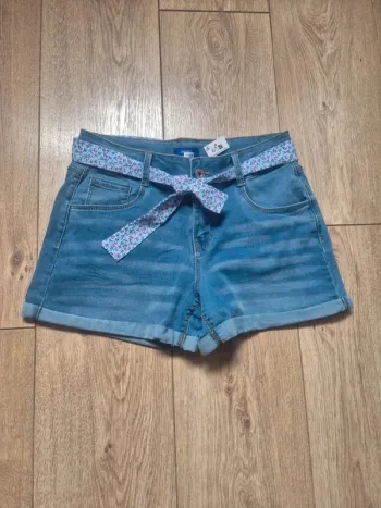 Short okaidi + ceinture tissu 14 ans neuf avec étiquette