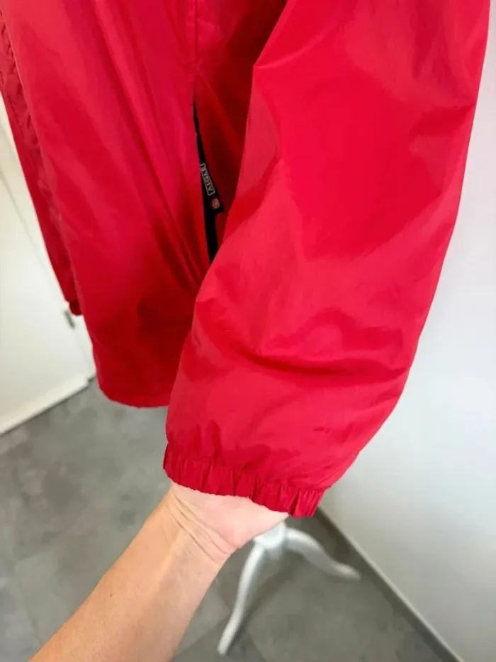 Veste de pluie Aigle femme S ou enfant 14 ans rouge en parfait état - photo numéro 5