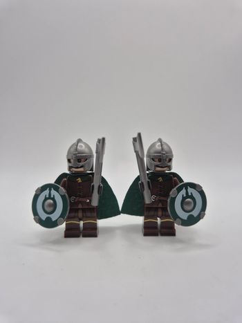 Figurines type lego 2 guerriers du rohan seigneur des anneaux / hobbit