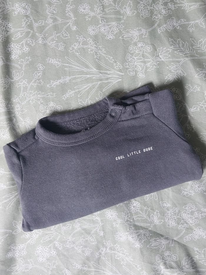 Sweat C&A Taille 3-6 mois - photo numéro 6