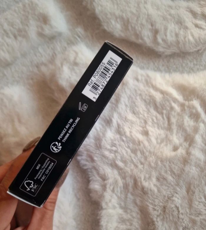 Le 9 de Givenchy palette à fards multi-finis naute pigmentation, très longue tenue - photo numéro 18