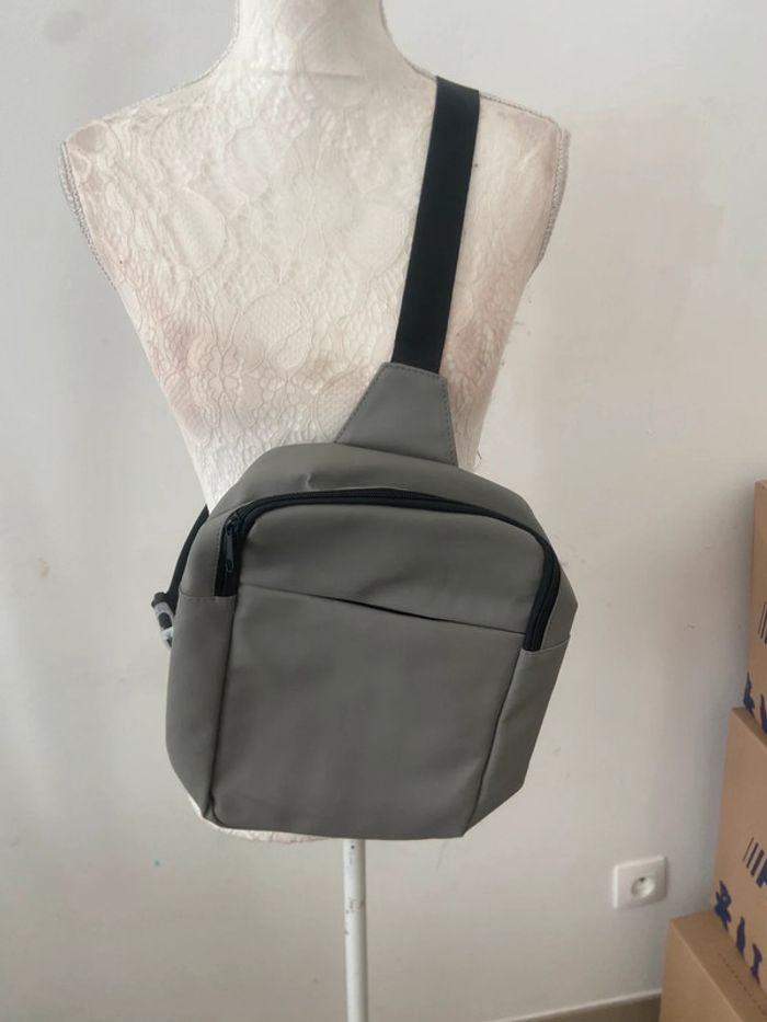 sac à bandoulière - photo numéro 3