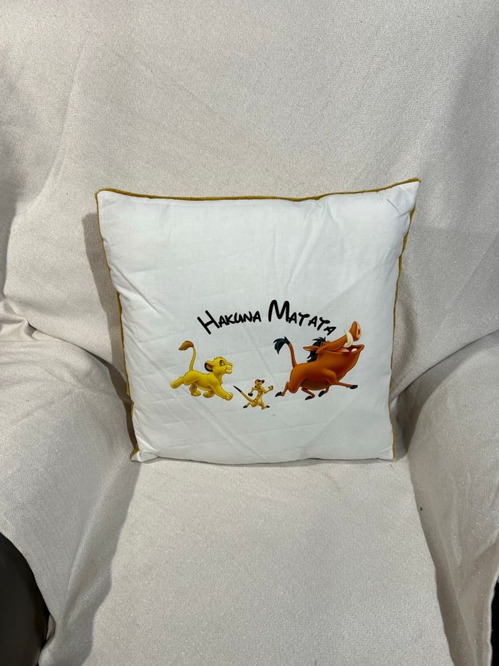 Coussin roi lion - photo numéro 2