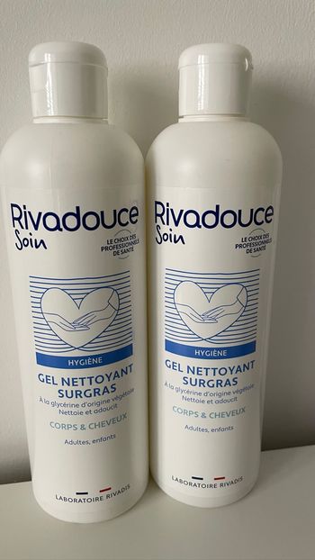 Lot de 2 gels douche  nettoyants Rivadouce – NEUFS