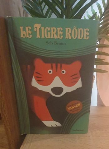 Le tigre rôde